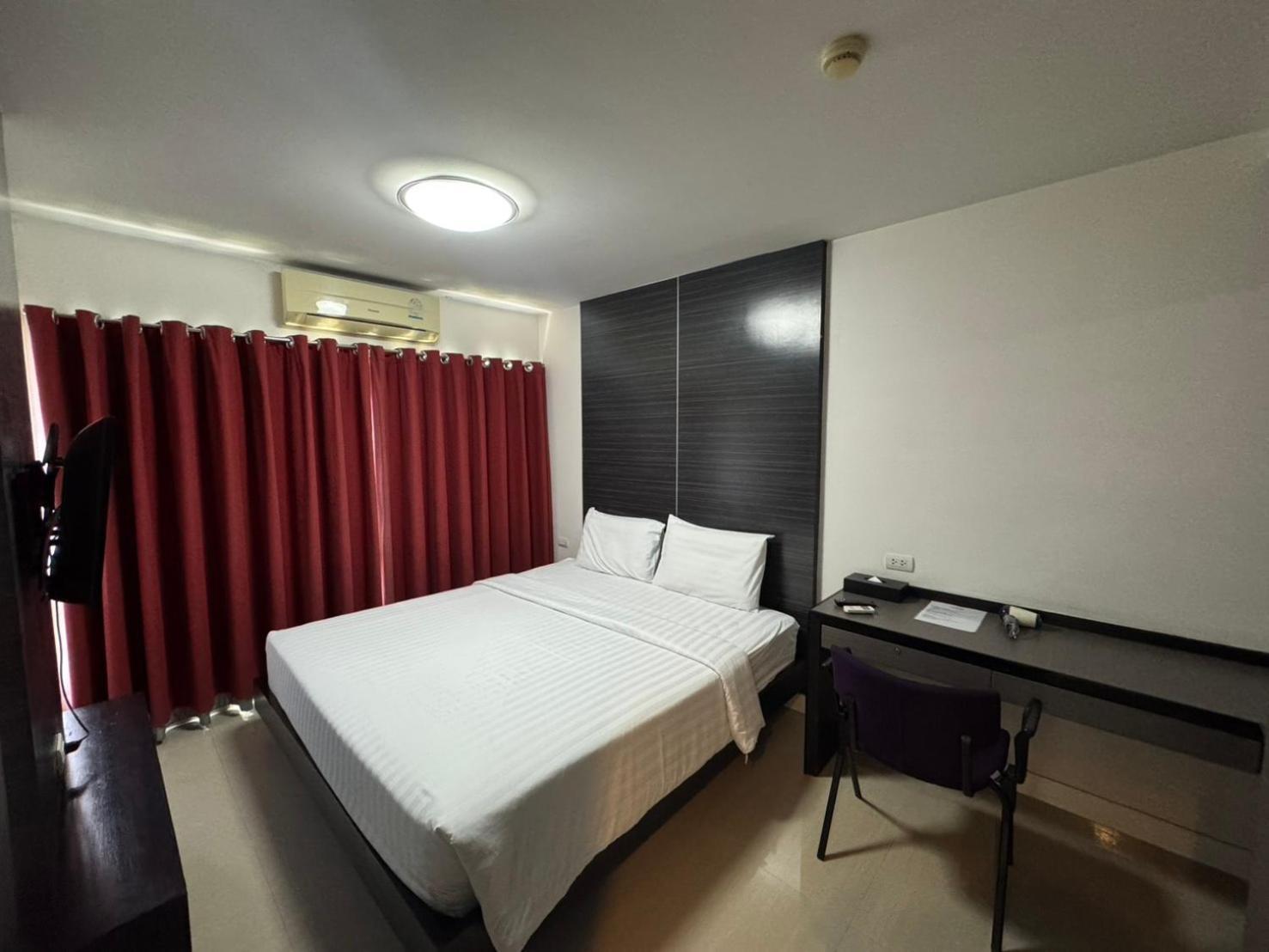 Palette Bella B All Suites Bangkok Hotel Exterior foto
